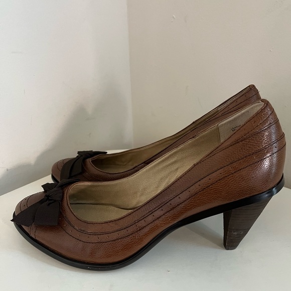 Levity Sarina Slip on Oxford High Heels -9.5 M - Picture 7 of 7